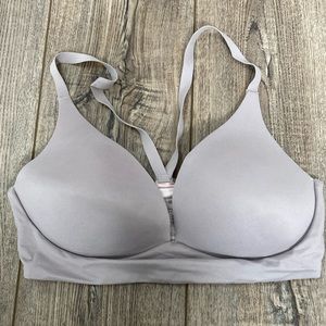 Victoria’s Secret 34D Lightly Lined Plunge Bra Lilac Purple